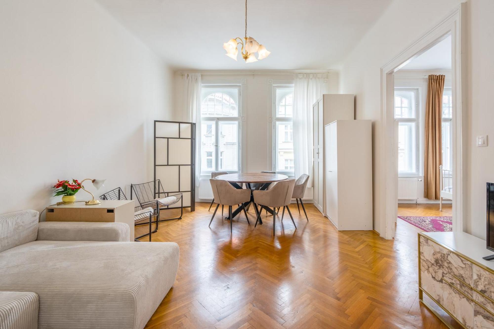 Apartments Vezenska Prague Room photo