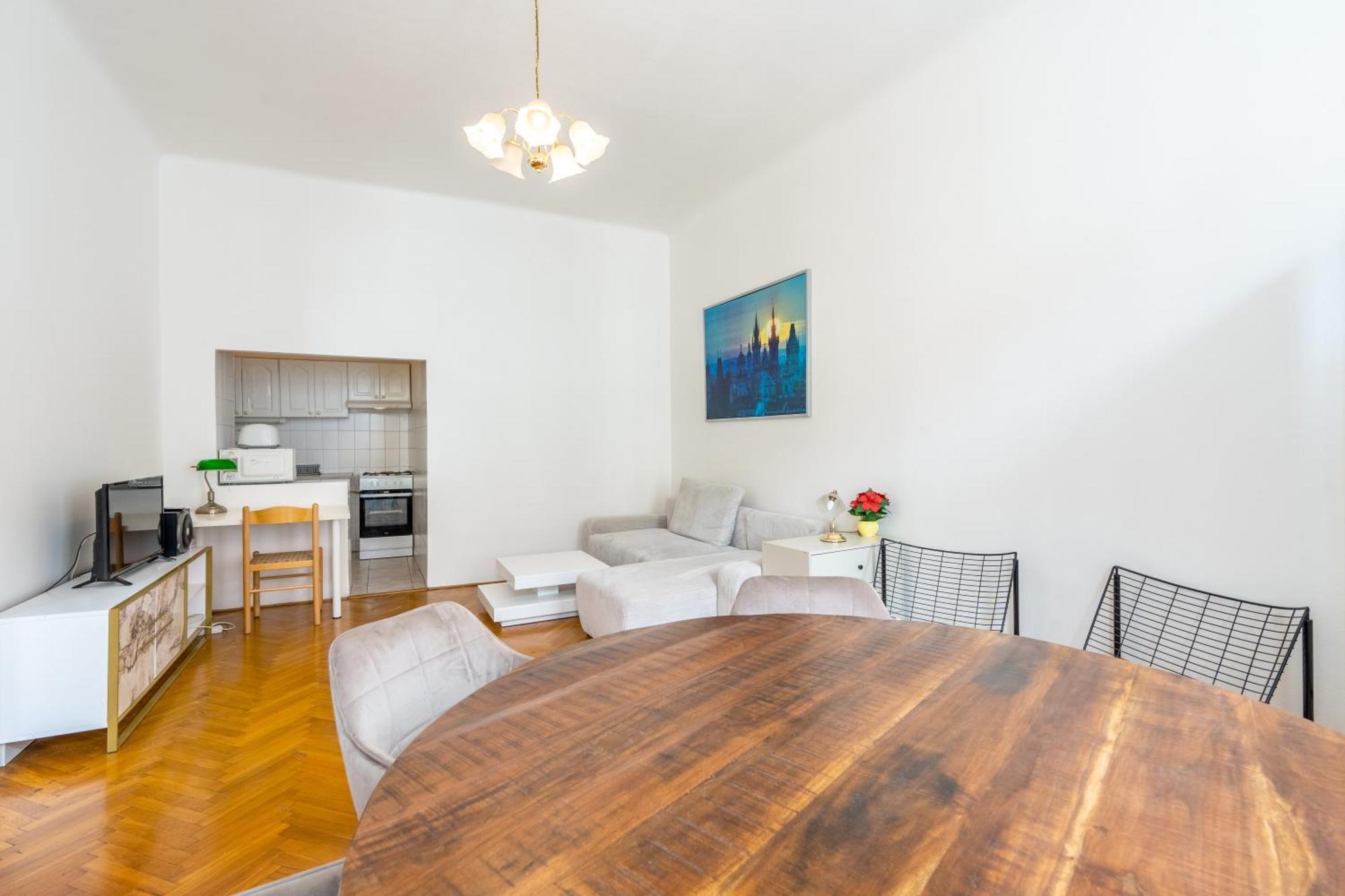 Apartments Vezenska Prague Room photo