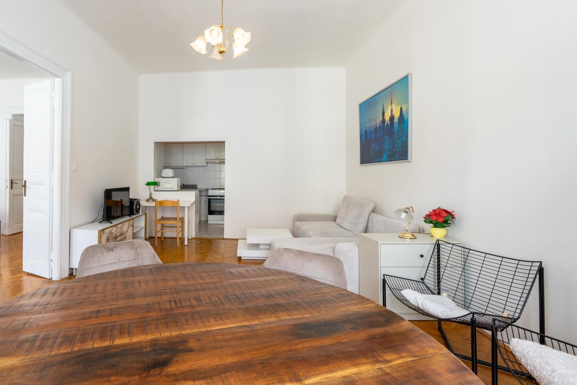 Apartments Vezenska Prague Room photo